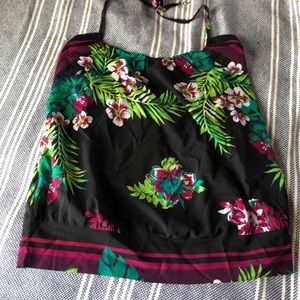 Tropical halter